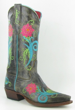 Macie Bean M8040 for $179.99 Ladies Embroidered Collection Western Boot with Black Cracktacular Foot and a Snip Toe